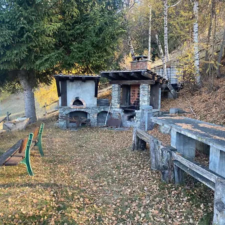 Il Sorriso - Con Grande Giardino E Barbecue * Gressan